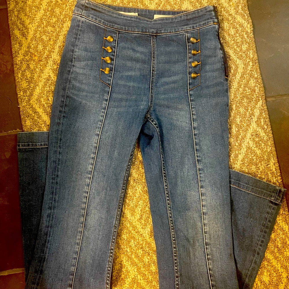 anthropolgie jeans pilco letterpress flare. Excellent condition.